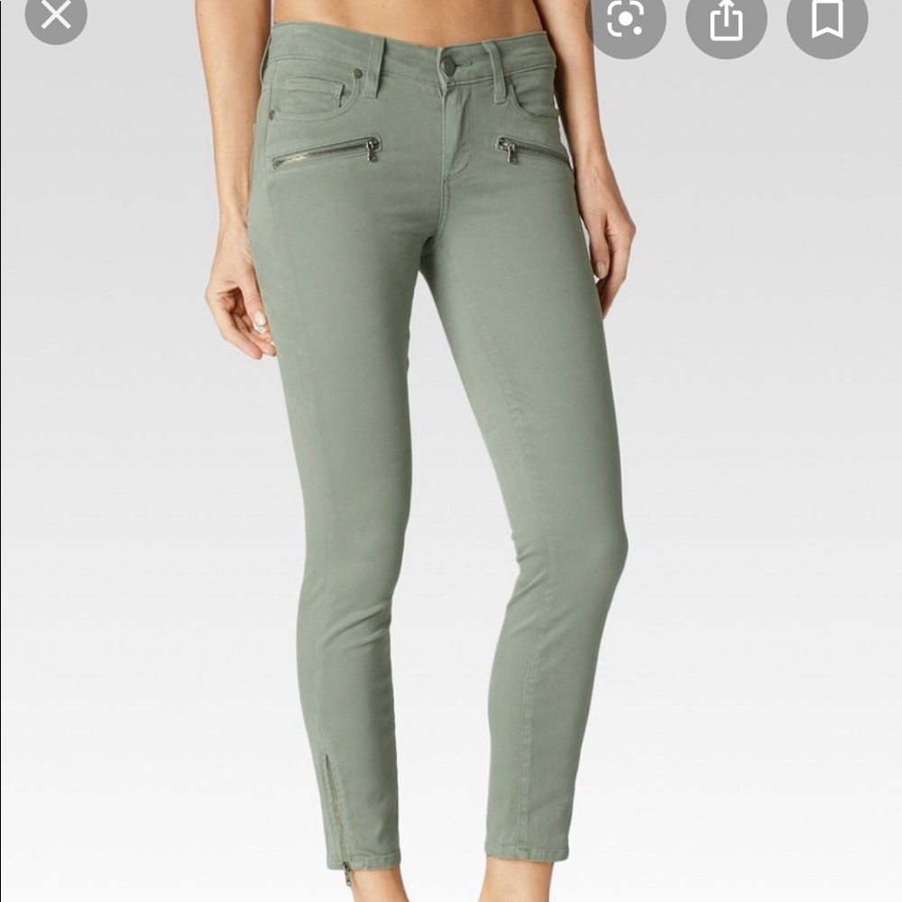 PAIGE JANE ZIP CROP